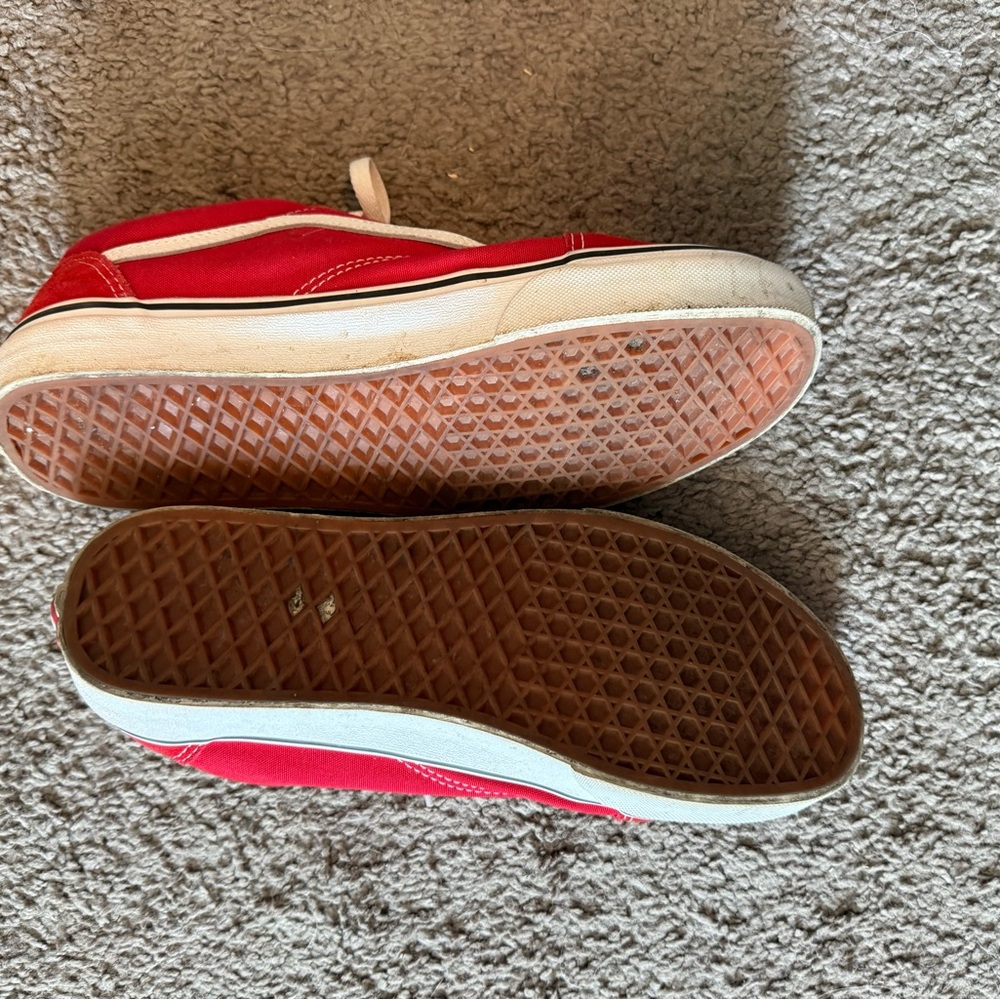 Vans Red and White Old Skool Low-Top Sneakers - Picture 3 of 4